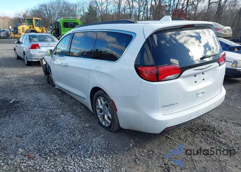 2017 Chrysler Pacifica Touring-L z USA, uszkodzony, nr VIN 2C4RC1BG4HR503093
